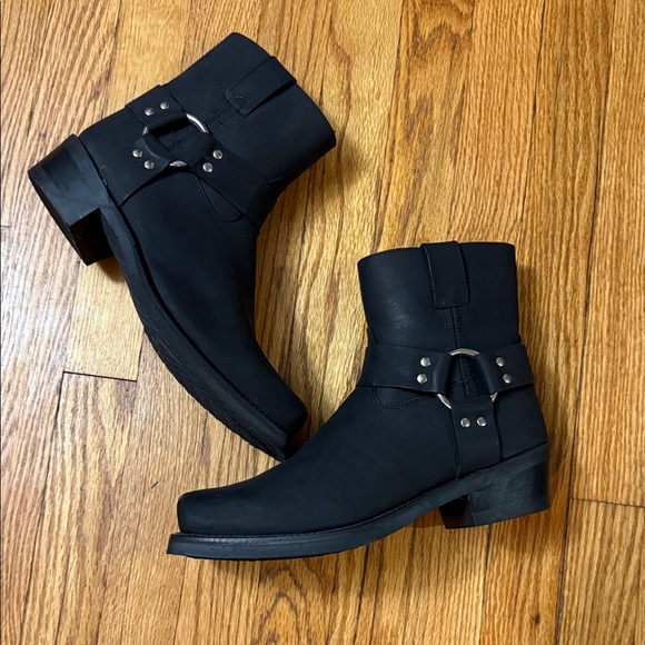 Old West Other - New men’s old west harness zip boots sz 8 D